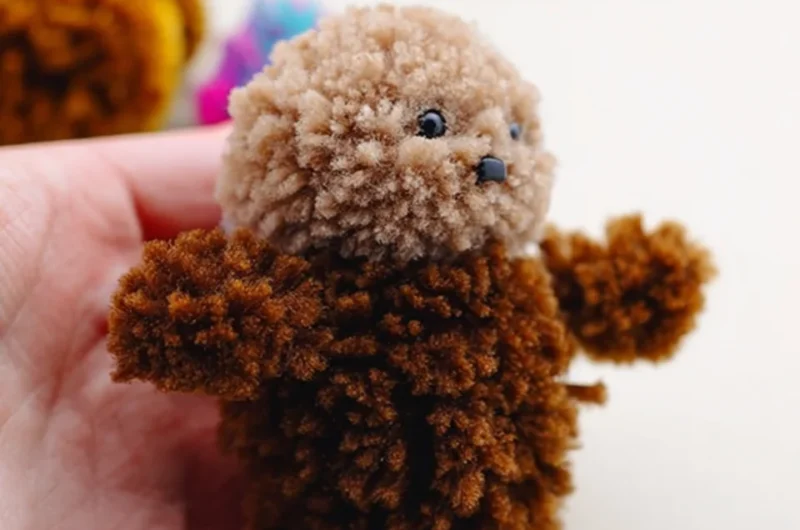 Adorable Pom Pom Otter Craft Tutorial