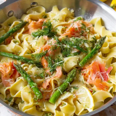 Deliciously Easy Smoked Salmon Pasta Recipe