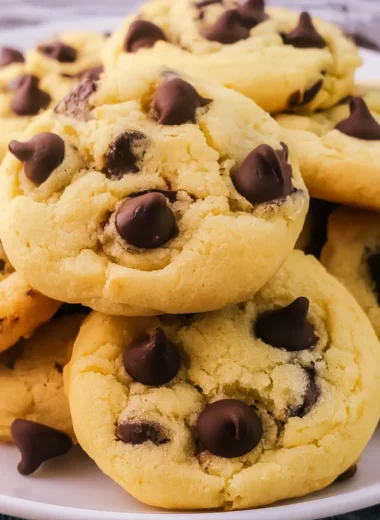 Deliciously Easy Chocolate Chip Cake Mix Cookies Recipe