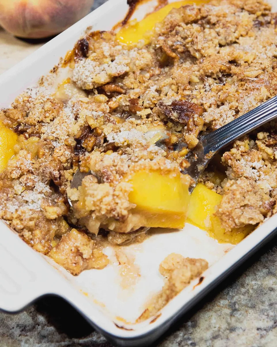 Deliciously Easy Pecan Peach Crisp Recipe