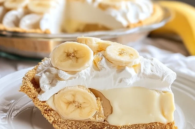 Easy No Bake Banana Pudding Pie Recipe