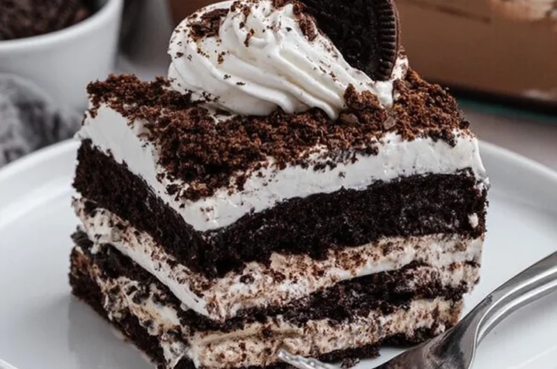 Easy No-Bake Oreo Lasagna Recipe