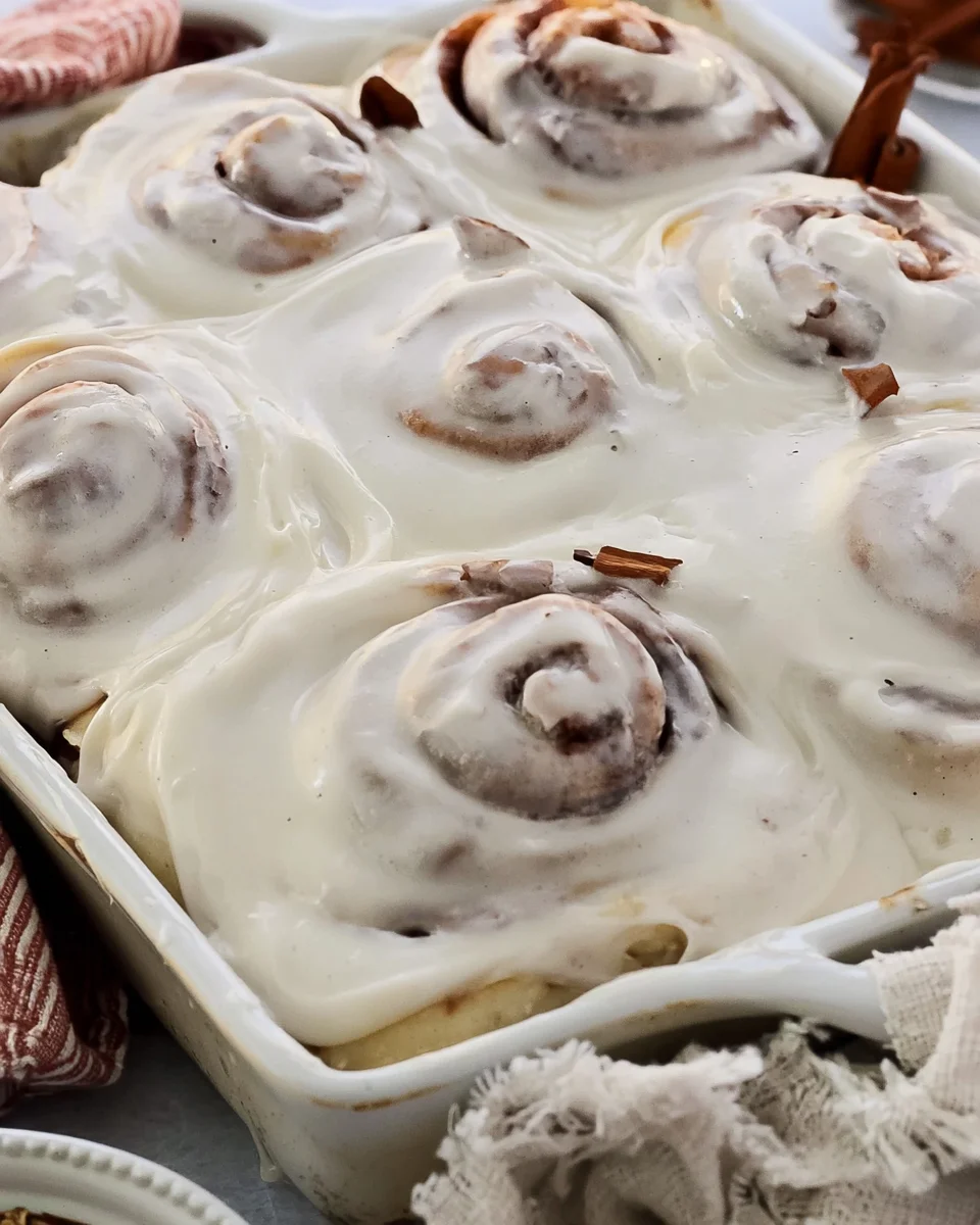 Irresistibly Easy Homemade Cinnamon Rolls Recipe