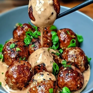 Delicious Korean BBQ Meatballs with Spicy Mayo Dip Recipe